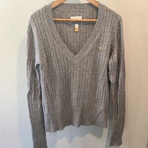 American Eagle Outfitters XL Wool-Angora Blend Gray V-Neck Cable Knit Sweater